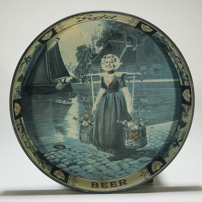 Goebel Lady Two Baskets Tray Beer