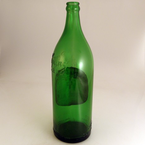 Berry Spring Ginger Ale at Breweriana.com